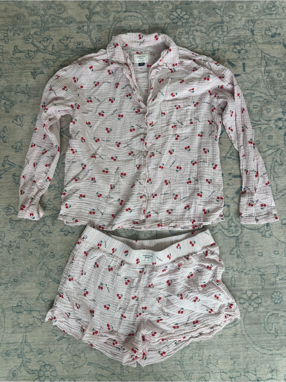 American Eagle AE Lounge Cherry Print Lounge Set Women’s Medium